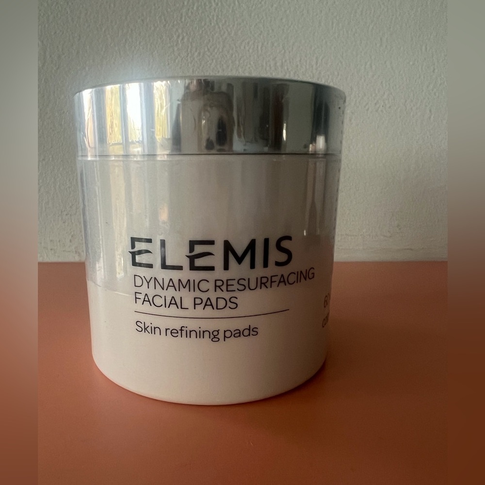 ELEMIS Dynamic Resurfacing Facial Pads - sealed- 60 pads